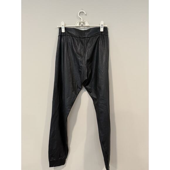Commando Revolve Faux Leather Jogger Pants Size Medium 2327 - Picture 8 of 11